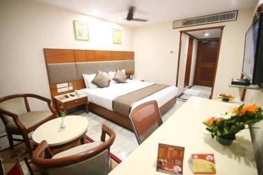 Daspalla Executive Court