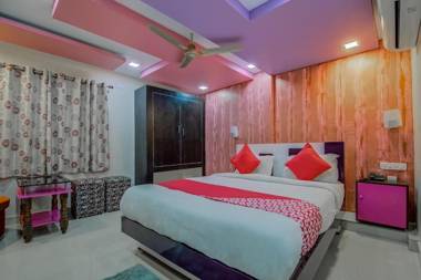 OYO 9930 Hotel AVS Residency