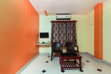 OYO 13425 Sindhura Guest House