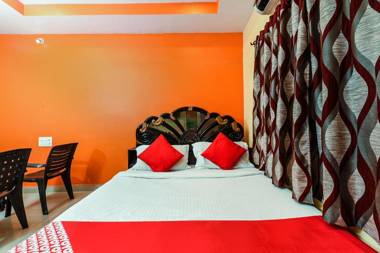 OYO 13425 Sindhura Guest House