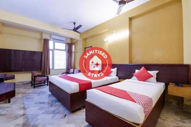 OYO 18698 Hotel New Prince