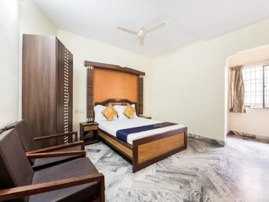 SPOT ON 63792 Vaasthu Inn