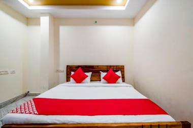 OYO 62745 Rushikonda Grand