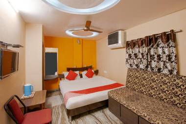 OYO 71754 Hotel Ragas