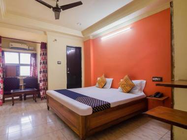 SPOT ON 76144 Hotel Manikanta Residency