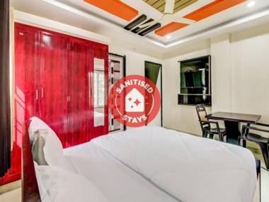 OYO 71023 Sri Singampalli Residency