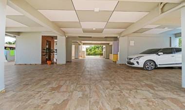 Treebo Trend Seabreeze Comforts