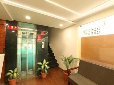 Capital O 7884 Hotel Thyag Inn