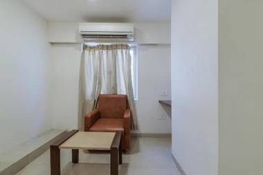 FabHotel Leela Grand Inn