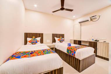 FabHotel Spark Inn Dwarakanagar