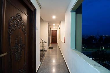 OYO 46991 Sk7 Service Apartments