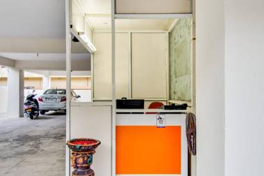 OYO 72156 Akshaya Inn