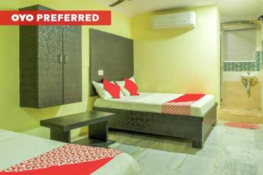 OYO 73874 Hotel B.s.r Ritz