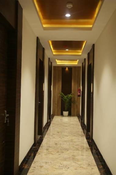 PARK IRIS HOTELS MG Road