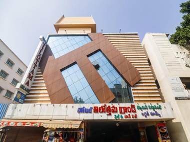 Capital O 6531 Hotel Thilothama Grand