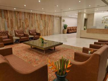 Jade Suites - Luxury Boutique Hotel