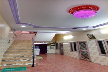 OYO 83954 New Sri Durga Lodge
