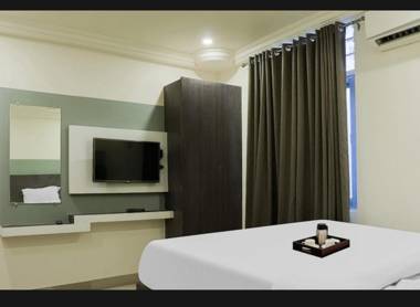 Hotel Menaka
