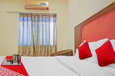 OYO 89898 Hotel Swapna
