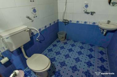 SAVITHRI INN Cottages