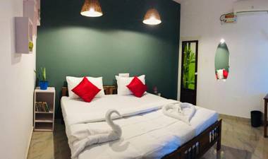 PointBreak Surf Stay