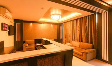 Treebo Trend Janki International