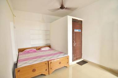 Ganga Paying Guest House