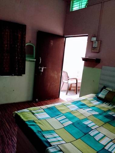 Asha Paying Guest House