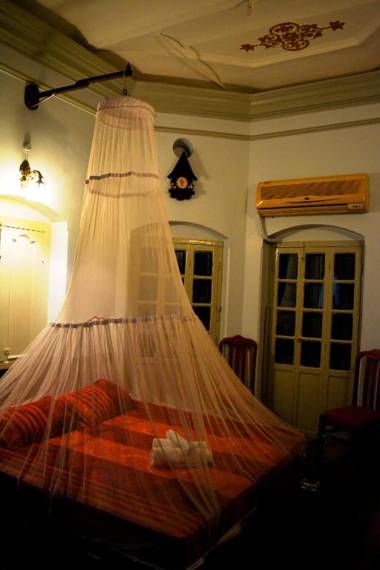 Shiva Ganges View Guest House