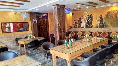 Om Shanthi paying guest house