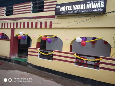 New Hotel Yatri Niwas