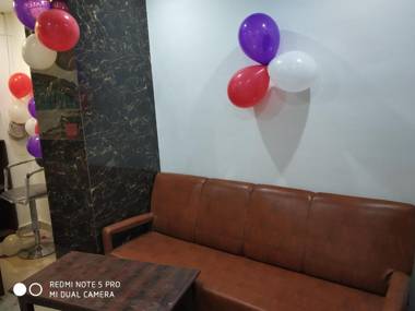 New Hotel Yatri Niwas