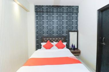 OYO 39859 Hotel Shiv Ganga Inn