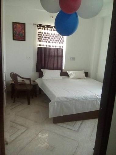 Shiv Ganga Guest House