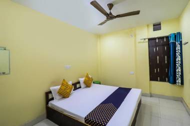 SPOT ON 44295 Sarnath Tourist Guest House