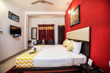 Hotel Yash Residency Near Assi Ghat