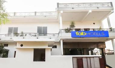 FabExpress Moti Mahal