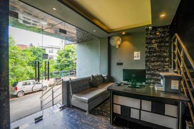 FabHotel Lemon Grass