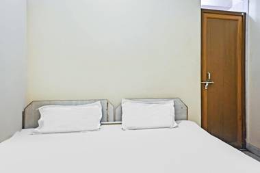 OYO 84293 Hotel Park