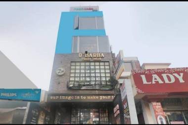 OYO 83006 Hotel Mannat Inn