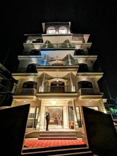 HOTEL RIO BENARAS
