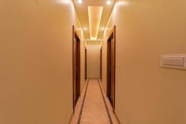 FabHotel Super 3 Premium