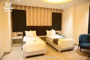 Hotel Hardik Palacio