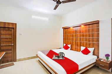 OYO 89841 Buddha International hotel