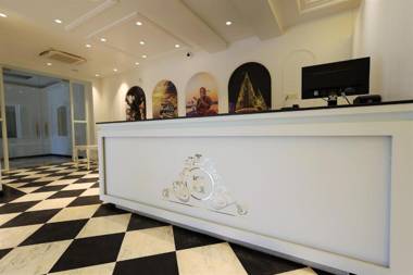 Saroja Heritage Varanasi