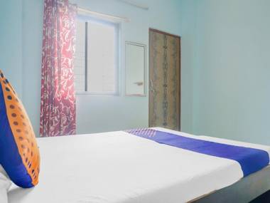 SPOT ON 79676 Hote Kinara Lodging And Restaurant