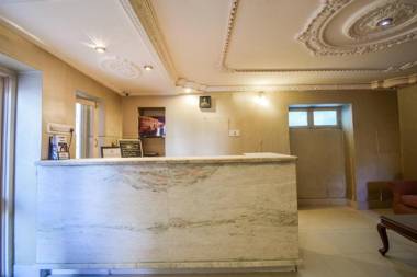 Hotel Raj Palace by Howard