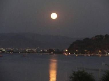 Devendragarh Palace - Luxury Paying Guest House