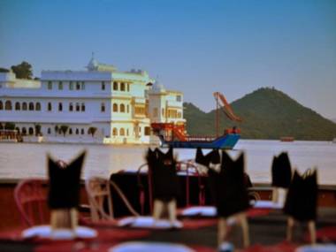 Raasleela Luxury Camp