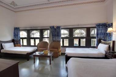 Panna Vilas - A Lake Facing Boutique Hotel